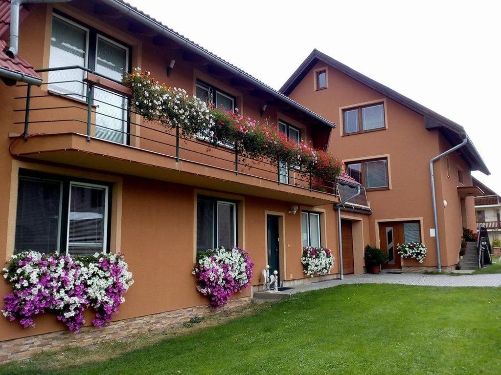 Apartmanovy Dom Adriana Zuberec Buitenkant foto